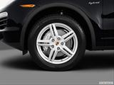  Front Drivers side wheel at profile photo